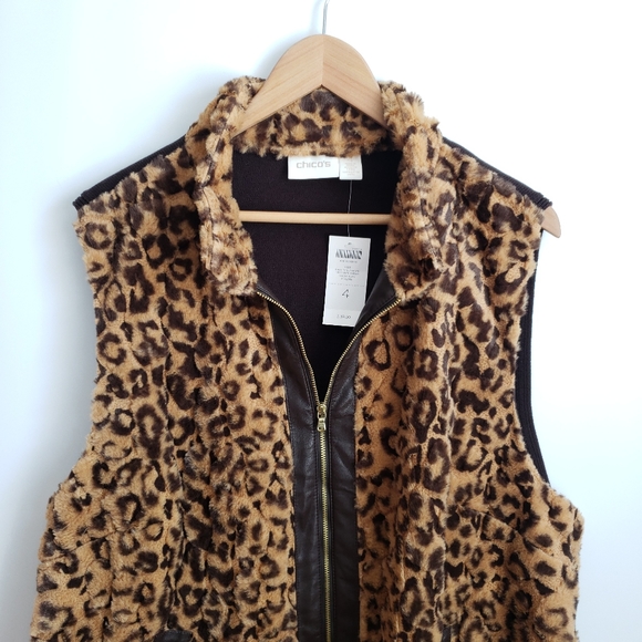Chicos Faux Fur Leopard Print Vest NWT - Picture 3 of 12